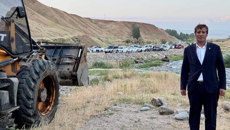 “Kızılağaç Kanyonu’na Ulaşım Artık Daha Kolay: Belediye Yol Çalışmalarına Başladı”