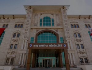 Son 24 Saat’te Muş Emniyet Müdürlüğü.