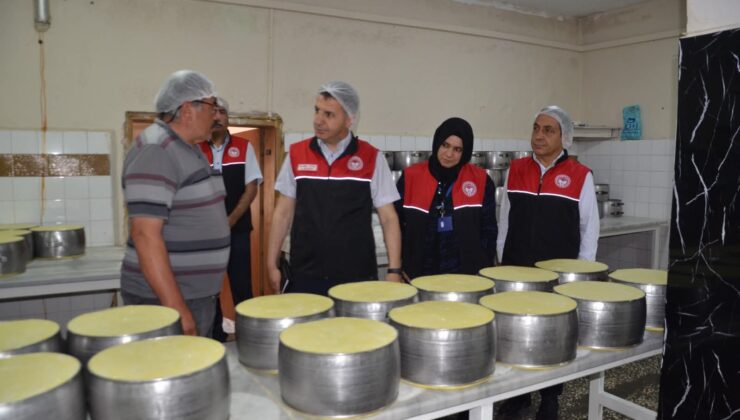 Tarım ve Orman Müdürlüğünden Rençberoğlu Süt İşletmesine İnceleme Ziyareti