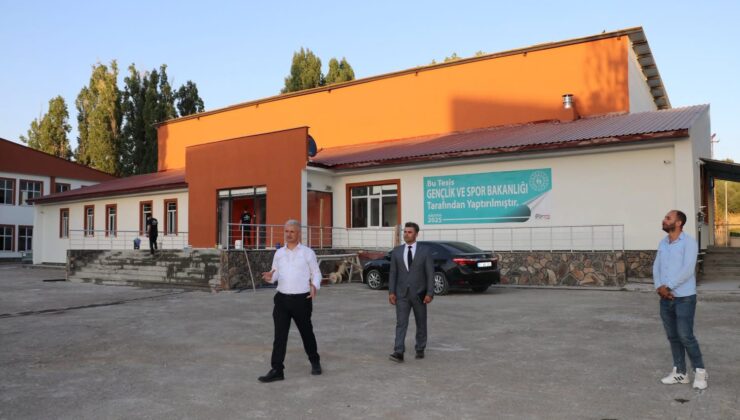 MALAZGİRT’E SPOR VE GENÇLİK YATIRIMLARI HIZLA DEVAM EDİYOR