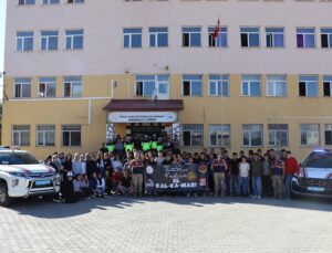 Muş’ta Öğrencilere Jandarma Tarafından Eğitim Verildi