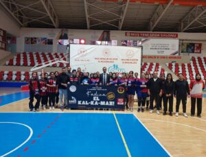 Muş’ta “Kadına El Kalkamaz” Farkındalığı Voleybol Maçında Anlatıldı