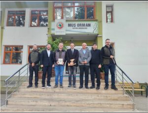 TEMA VAKFI MUŞ’TA GÖNÜLLÜLERLE BULUŞTU: UMUT YEŞERTEN ÇALIŞMALAR DEVAM EDİYOR