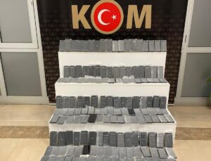 Muş’ta 218 Adet Gümrük Kaçağı Cep Telefonu Ele Geçirildi
