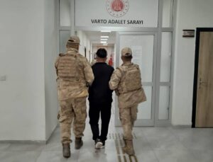 Aranan Şahıs Yakalandı: 4 Yıl 8 Ay 7 Gün Hapis Cezası Bulunan Şüpheli Tutuklandı
