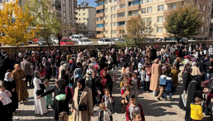 Muş’ta Fatih İlköğretim Okulu’ndan Filistin’e Destek Kermesi: 200 Bin TL’nin Üzerinde Bağış Toplandı