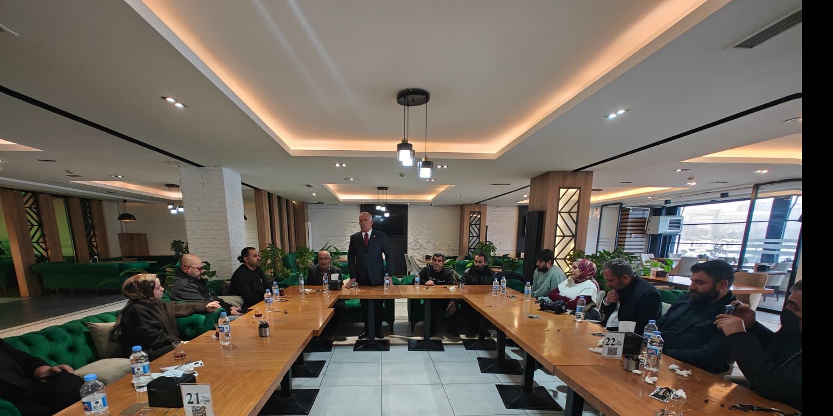 Kırköy Belediye Başkanı Yaktı, Gazetecilerle Kahvaltıda Buluştu