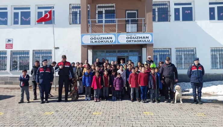 Malazgirt’te Öğrencilere Jandarmadan Eğitim ve Farkındalık Ziyareti