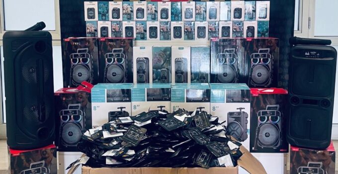 Muş’ta Kaçakçılık Operasyonu: 4 Bin 48 Kaçak Ürün Ele Geçirildi