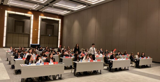 Bahçeşehir Kolej Muş 1071 Kampüsü Öğrencilerinden Uluslararası Arenada Gururlandıran Başarı.