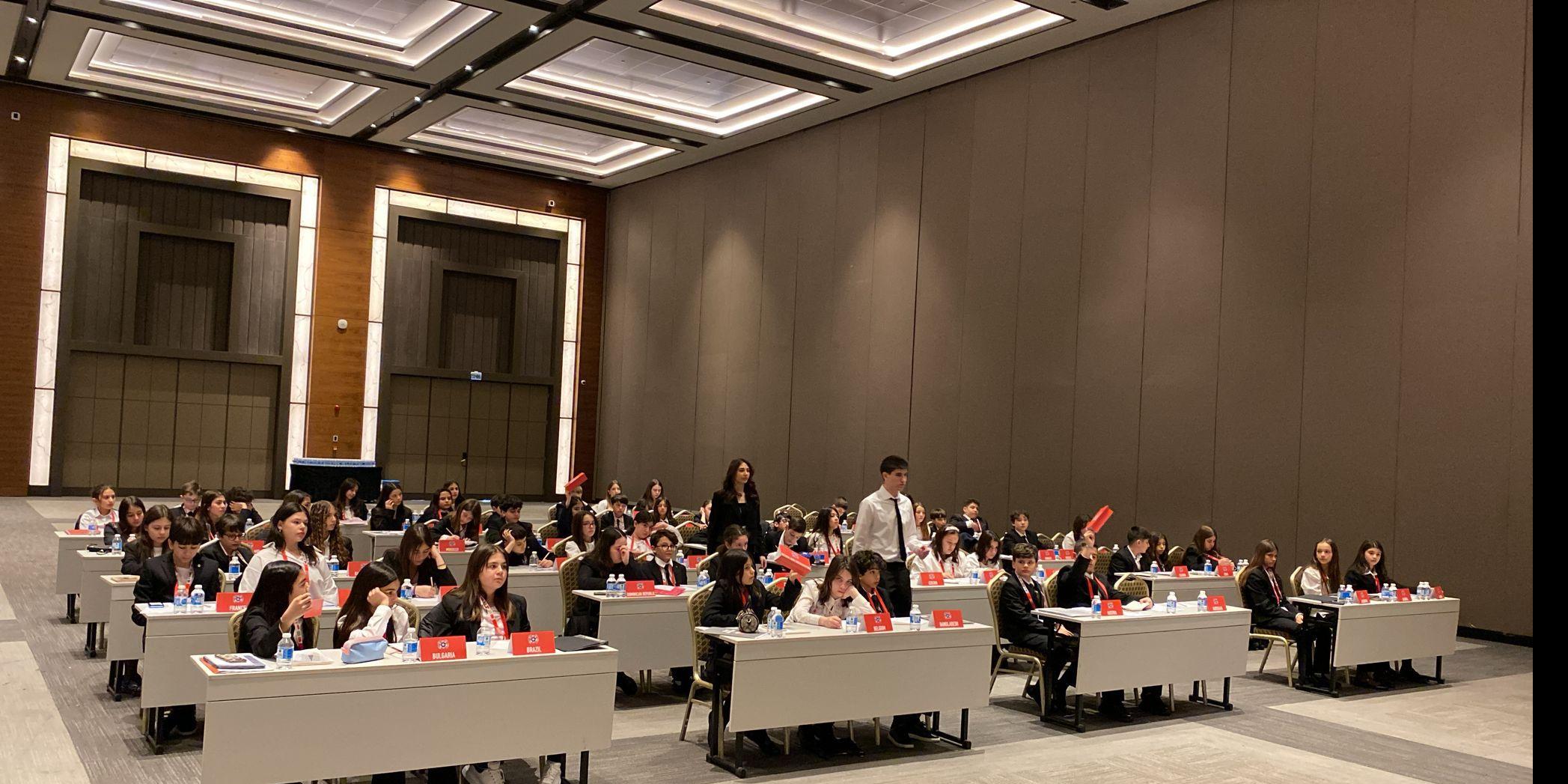 Bahçeşehir Kolej Muş 1071 Kampüsü Öğrencilerinden Uluslararası Arenada Gururlandıran Başarı.