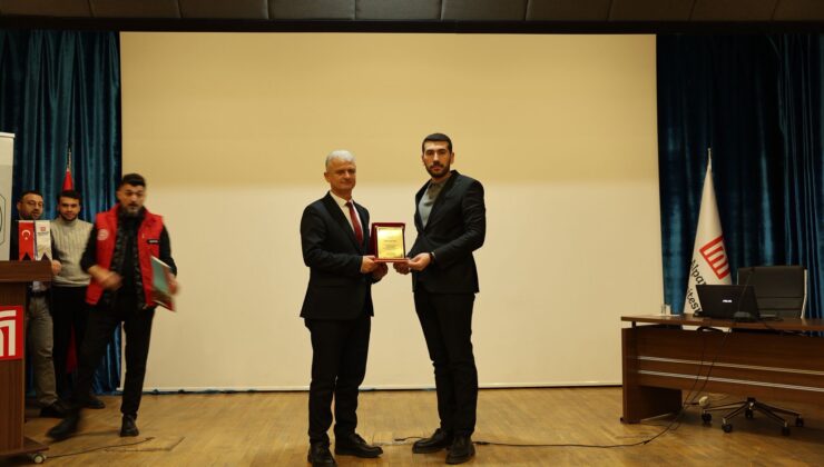 “Yüzyılın Gençliği, Gençliğin Yüzyılı” Programı Muş’ta Gerçekleştirildi