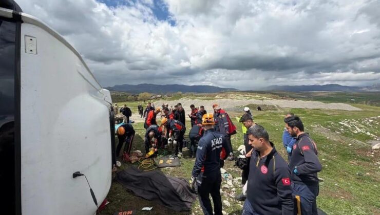 Muş Yolcusu Otobüs Diyarbakır’da Devrildi: 1 Ölü, 13 Yaralı