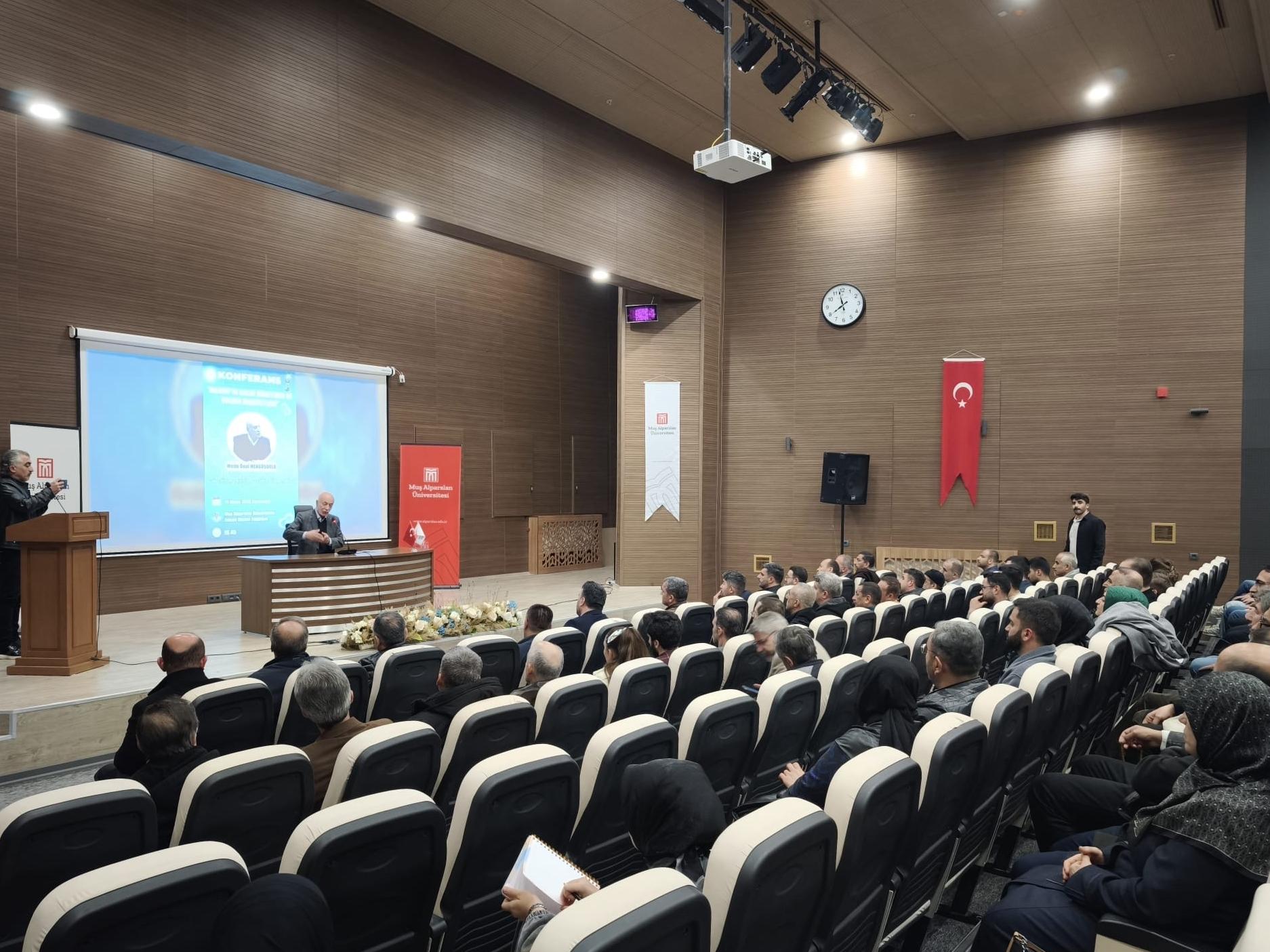 Muş’ta “Maarifin Kalbi” Konferansı Yoğun İlgi Gördü