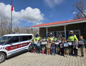 Miniklere Trafik Bilinci Aşılandı