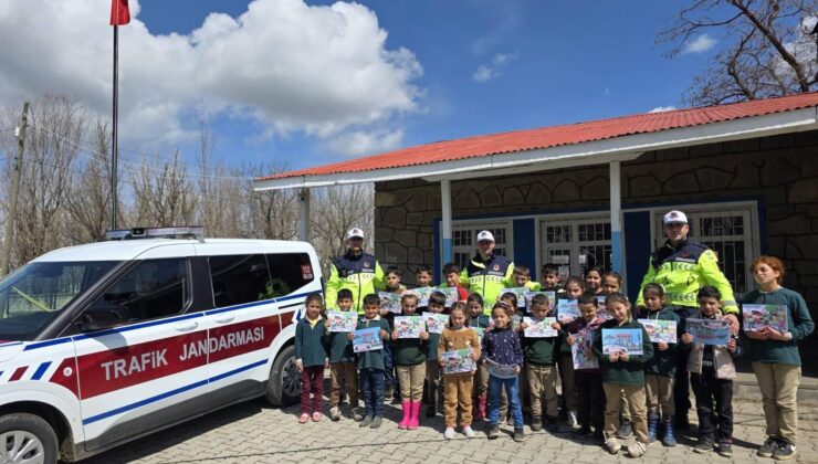 Miniklere Trafik Bilinci Aşılandı