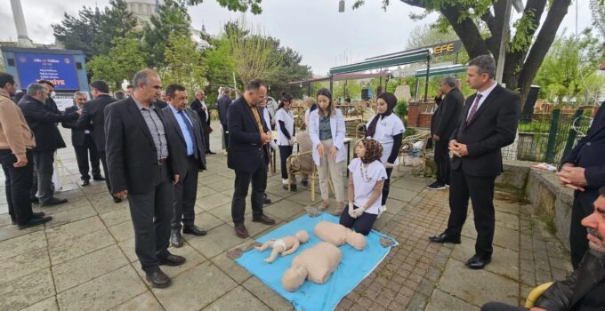 Muş’ta “Maarif’in Kalbinde Marifetli Gençlik” Etkinliği Düzenlendi