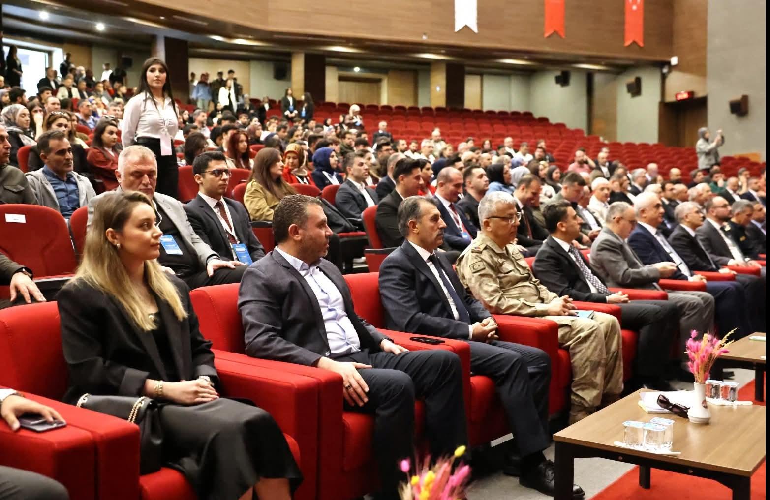 4 İlin Valisi Muş’ta KAYFOR28 Panelinde Buluştu
