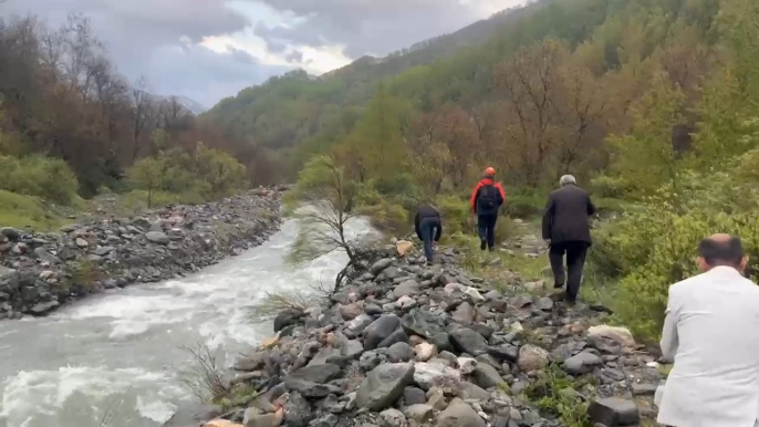 Muş’ta Dereye Düşen Kadını Arama Çalışmaları Sürüyor