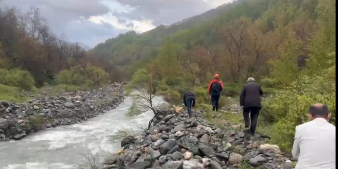 Muş’ta Dereye Düşen Kadını Arama Çalışmaları Sürüyor
