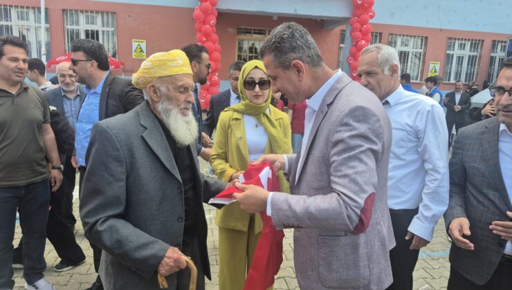 99 Yaşındaki Kore Gazisine Anlamlı Hediye: Türk Bayrağıyla Duygu Dolu Anlar