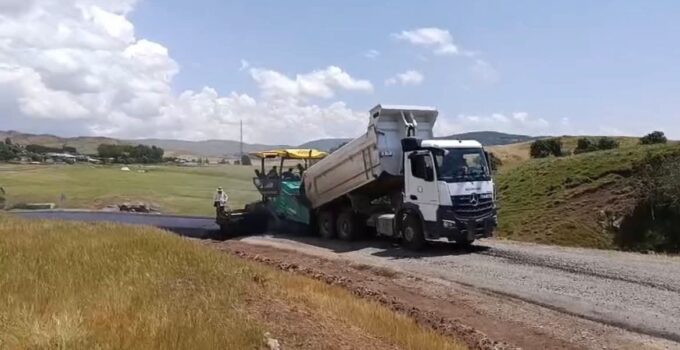 2026 Yatırım Programı Kapsamında Yünören Köyü’ne Sıcak Asfalt