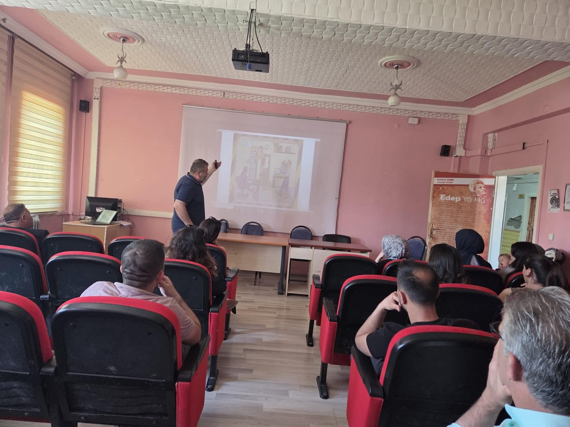 Korkut’ta Öğretmen ve Personele İş Sağlığı ve Güvenliği Eğitimi