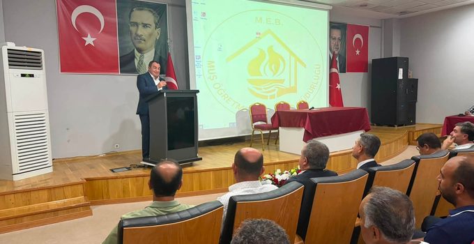 2026-2027 Eğitim Öğretim Yılı Sene Başı Toplantısında Mehmet Emin Şimşek’e Teşekkür