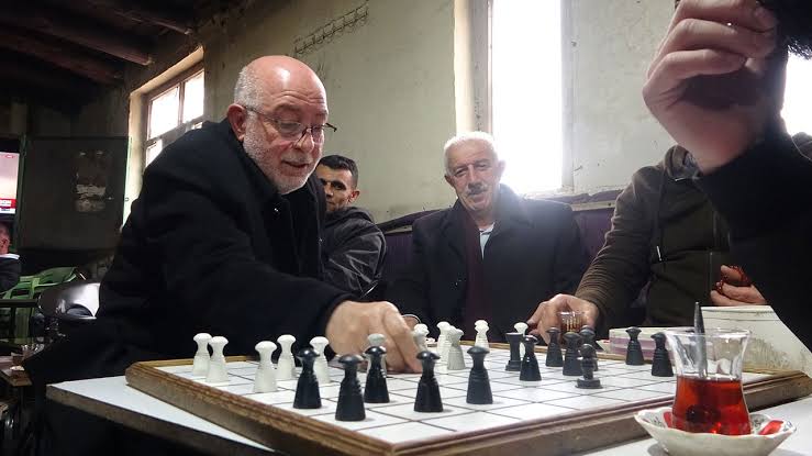 Hasköy’de Dama Heyecanı: 1. Uluslararası Dama Turnuvası Düzenlenecek
