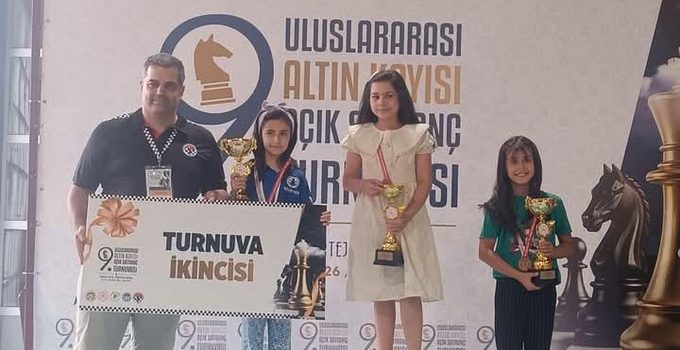 Muşlu Sporcular Malatya’dan Başarıyla Döndü: Ahsen Hifa Söylemez Turnuva İkincisi Oldu