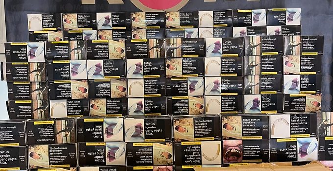 MUŞ’TA KARGODA 30 BİN ADET DOLDURULMUŞ MAKARON ELE GEÇİRİLDİ: 2 ŞÜPHELİ HAKKINDA İŞLEM YAPILDI