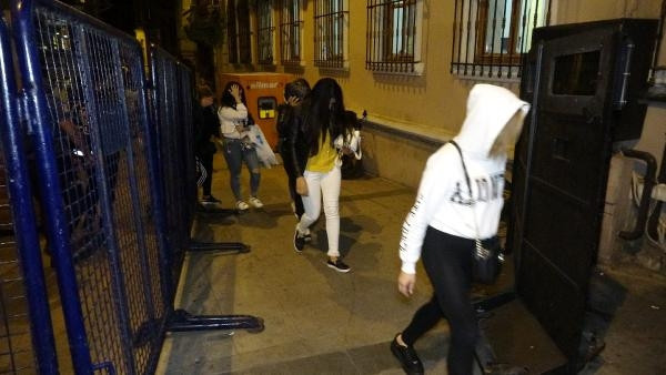 Muş’ta Fuhuş Operasyonu: 3 Şüpheli Gözaltına Alındı