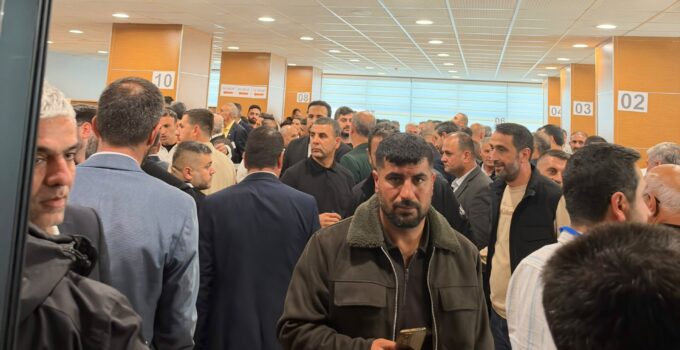 Muş TSO Seçimlerinde Yoğun Katılım: Oy Kullanma İşlemi Başladı